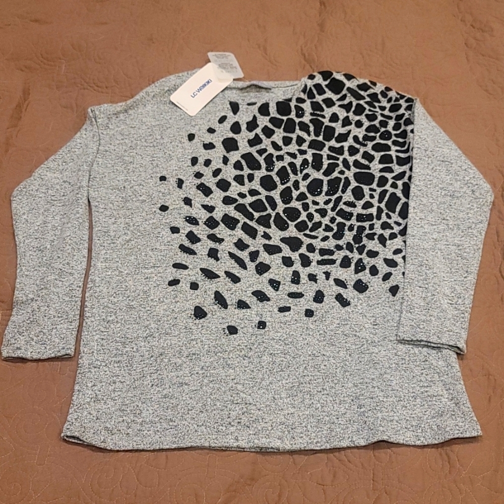 Blouse for women